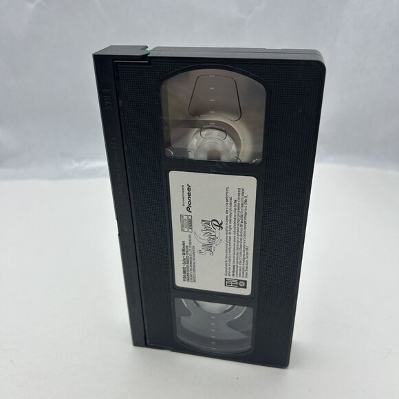 Sailor Moon R The Movie - The Promise of the Rose - Picture 4 of 4